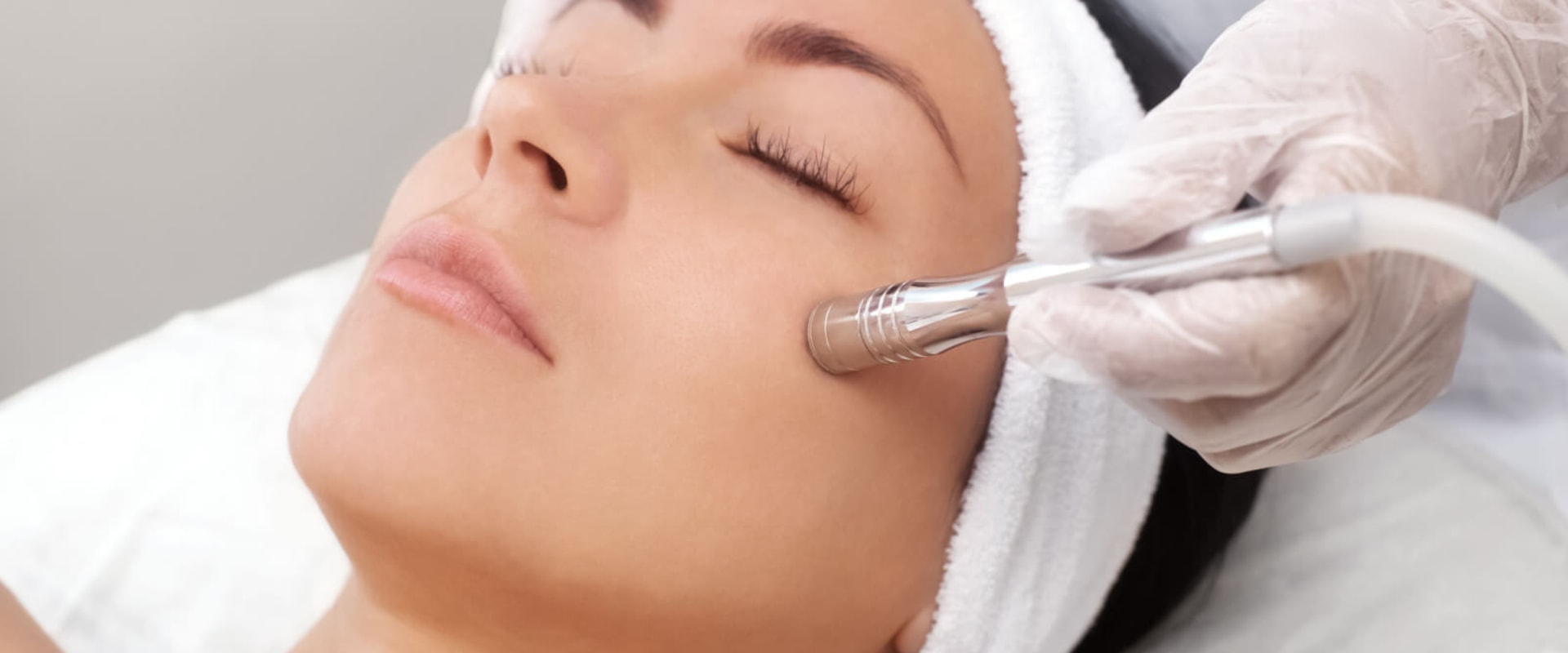 Frequency of Microdermabrasion Treatments: Achieving Radiant Skin at the Spa